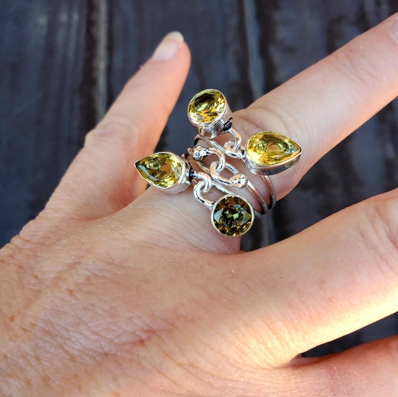 New Twisted Citrine Silver Ring. - Picture 5 of 12